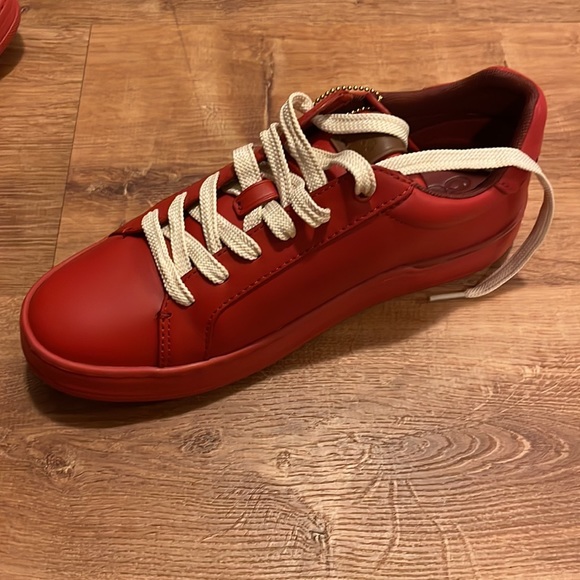 COACH | Lowline Luxe Low Top Sneakers | RED - Picture 3 of 8